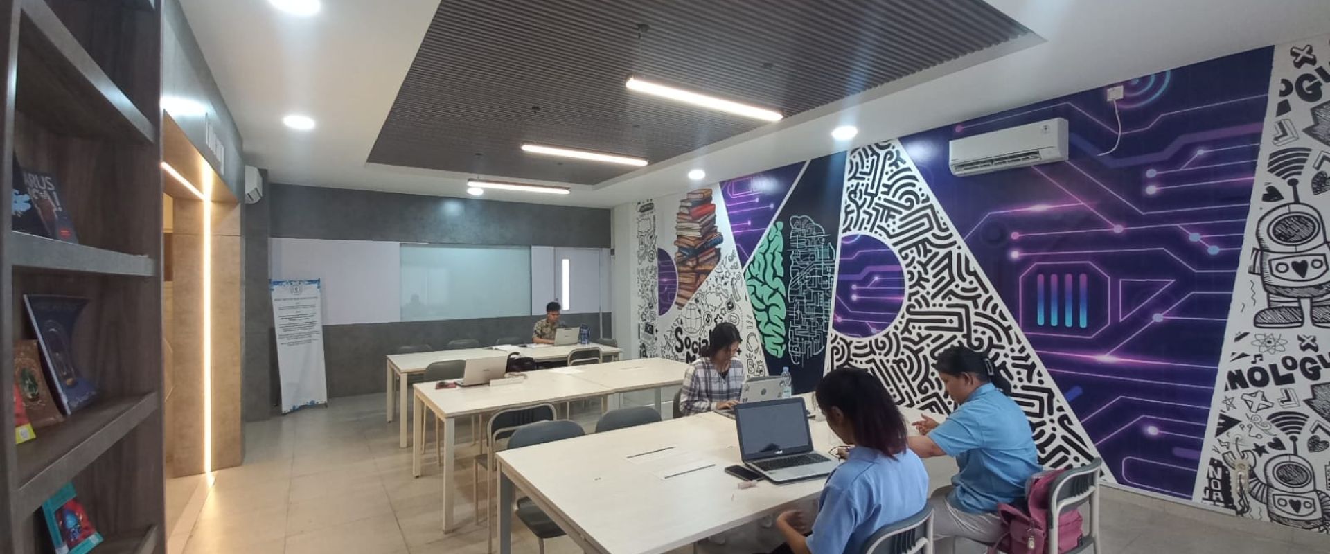 Institut Bisnis dan Teknologi Pelita Indonesia